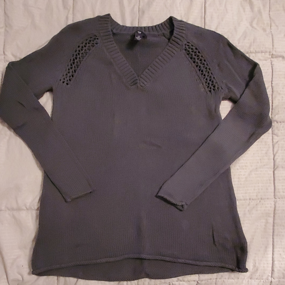 Grey Gap Sweater